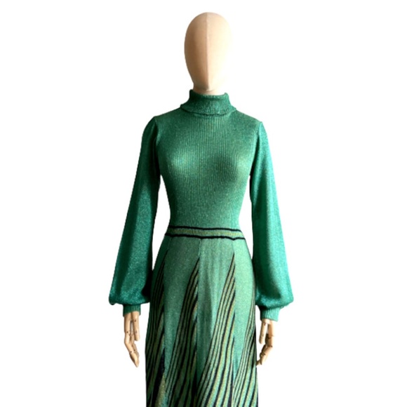 COPY - Vtg 70s Wenjilli Metallic Knit Maxi Dress Small - Picture 2 of 7